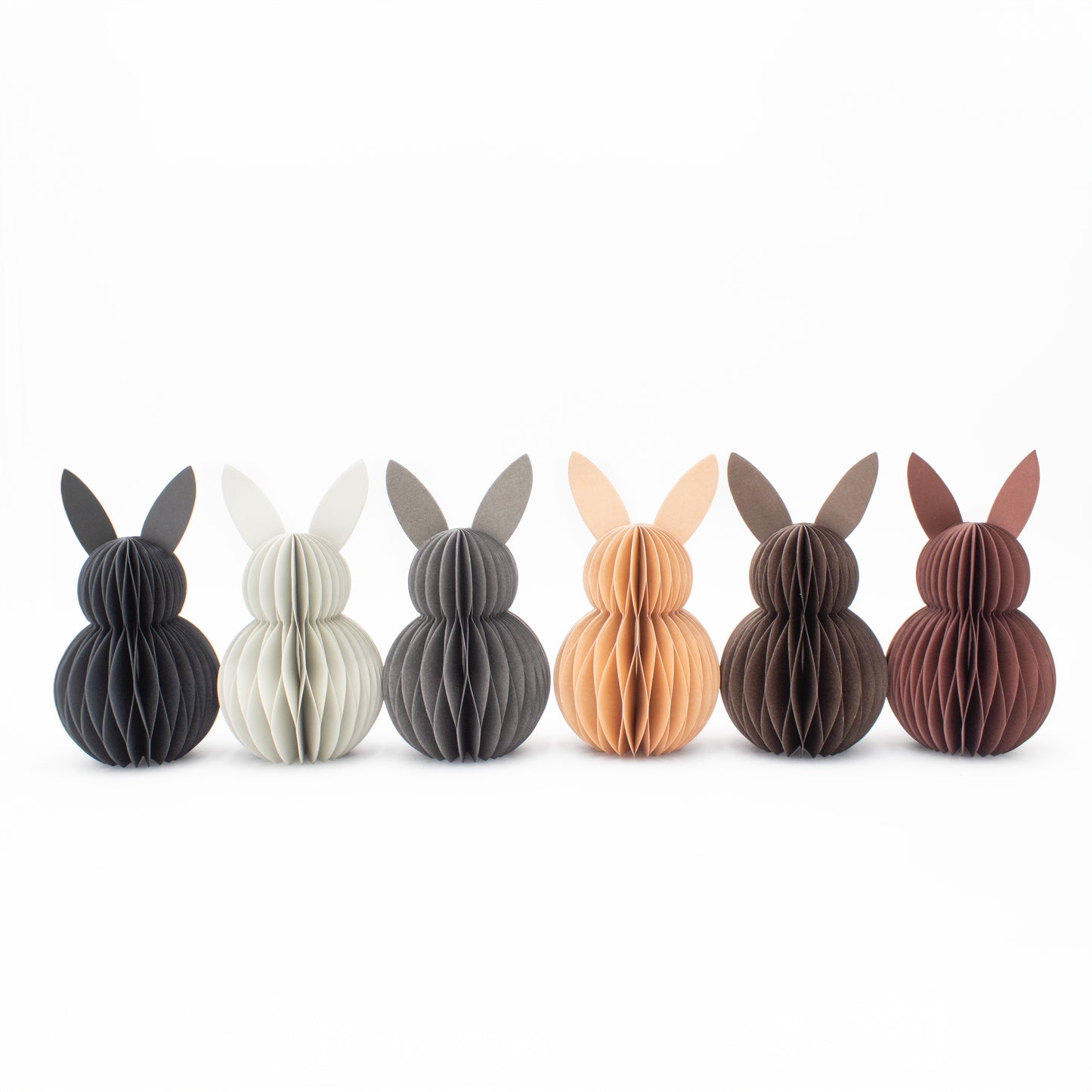 Minimalistische Osterhasen aus Papier – naturfarben