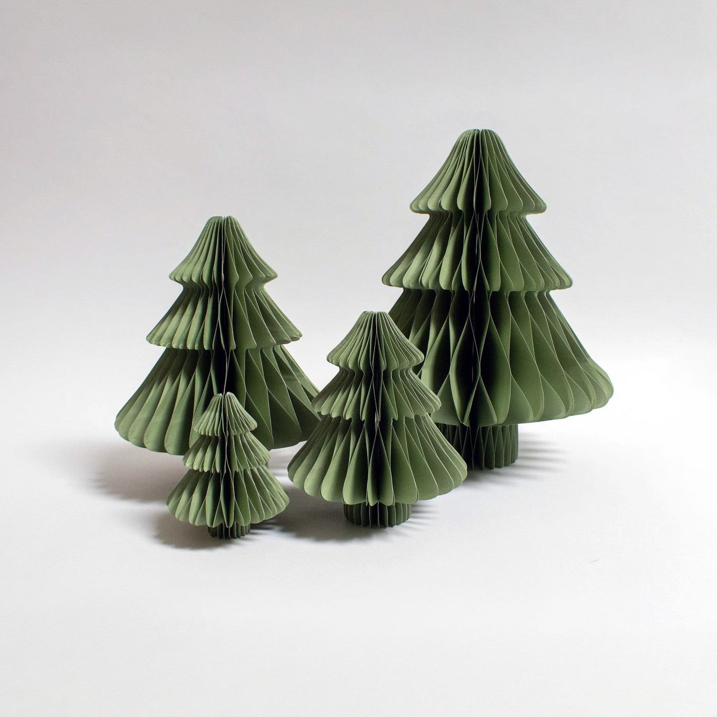 Papier Weihnachtsbaum mit Stamm