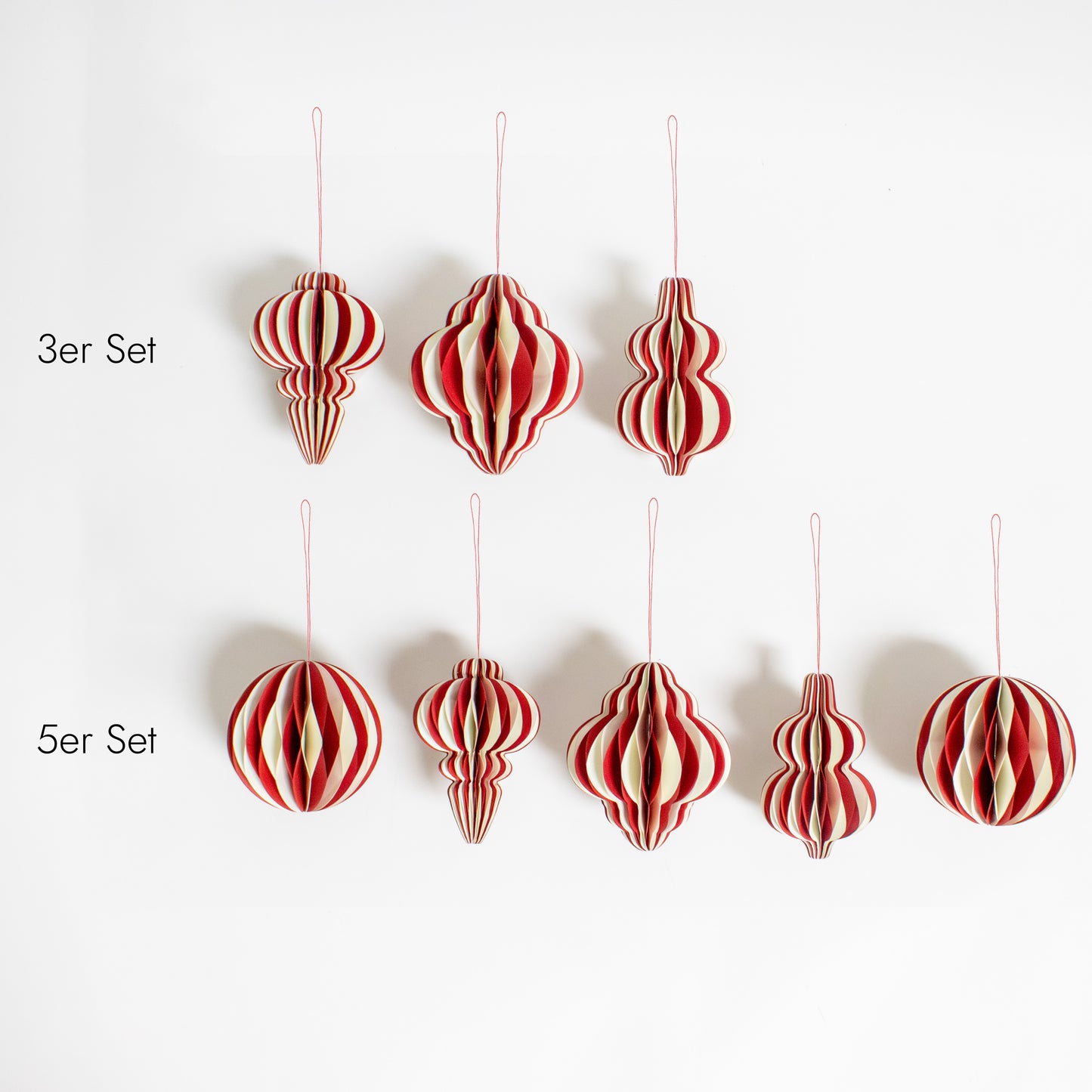 Nachhaltige Papier-Christbaumkugeln rot zweifarbig