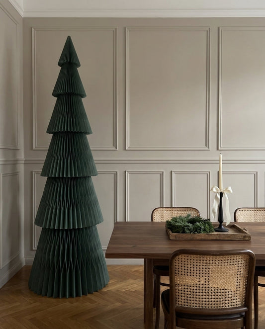 Papier-Weihnachtsbaum statt Tanne: Was passt zu dir?