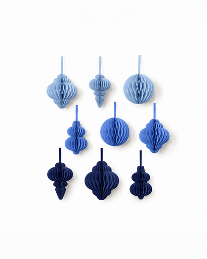 Papier-Christbaumschmuck in Hellblau, Mitternacht und Fjordblau