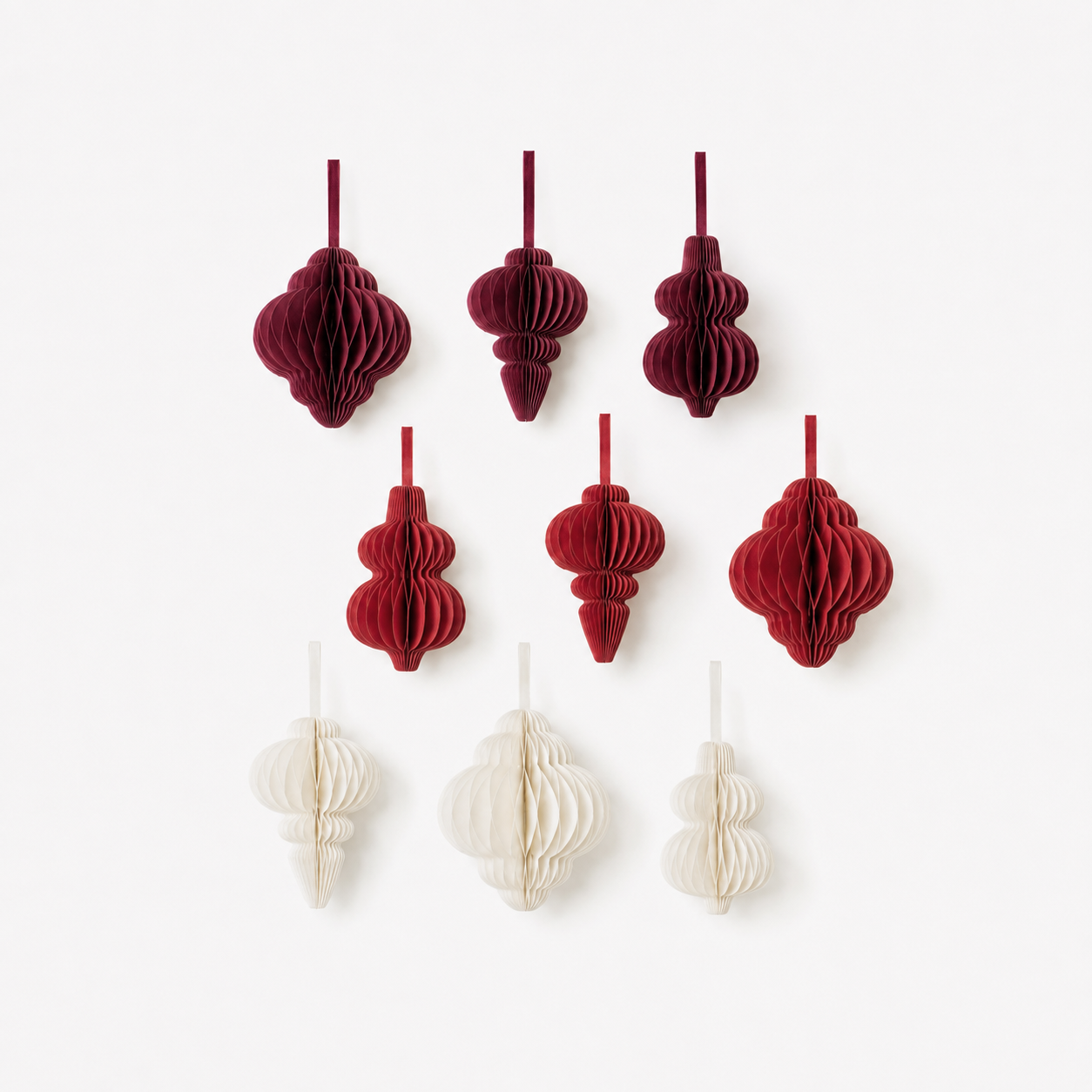 Christbaumschmuck aus Papier – Kugeln & Ornamente rot