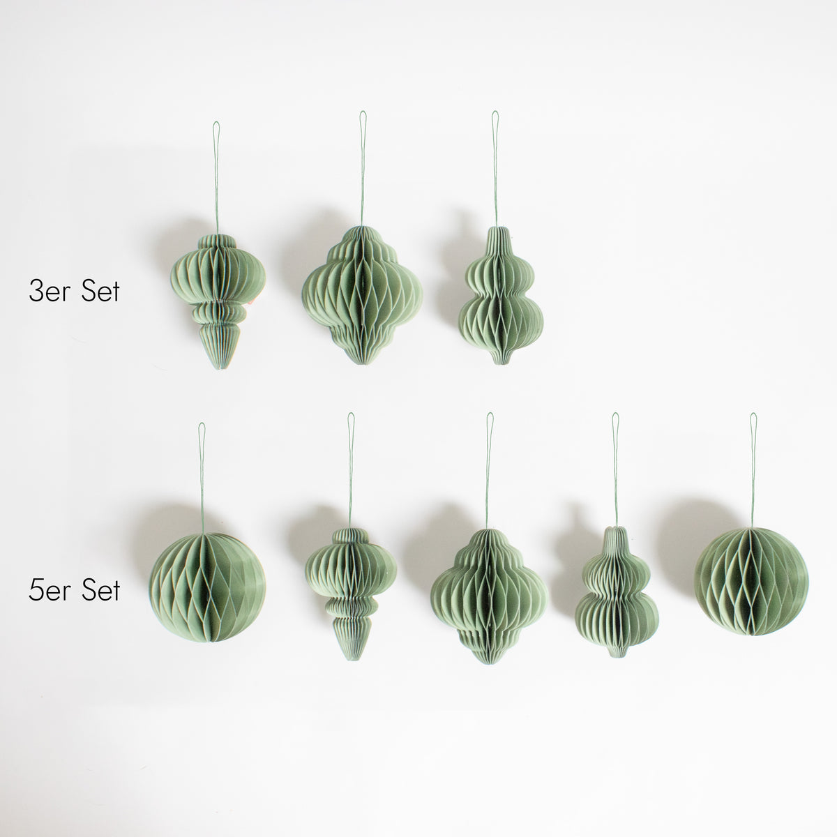 Papier-Christbaumkugeln in Mint