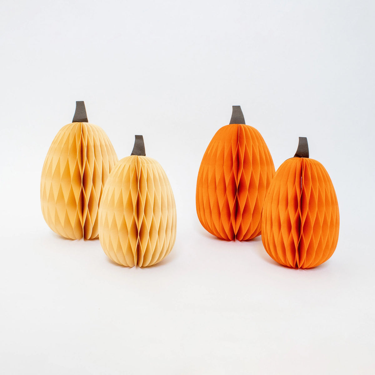 Papier-Kürbis – Herbst- & Halloween-Deko in Orange, 2 Formen
