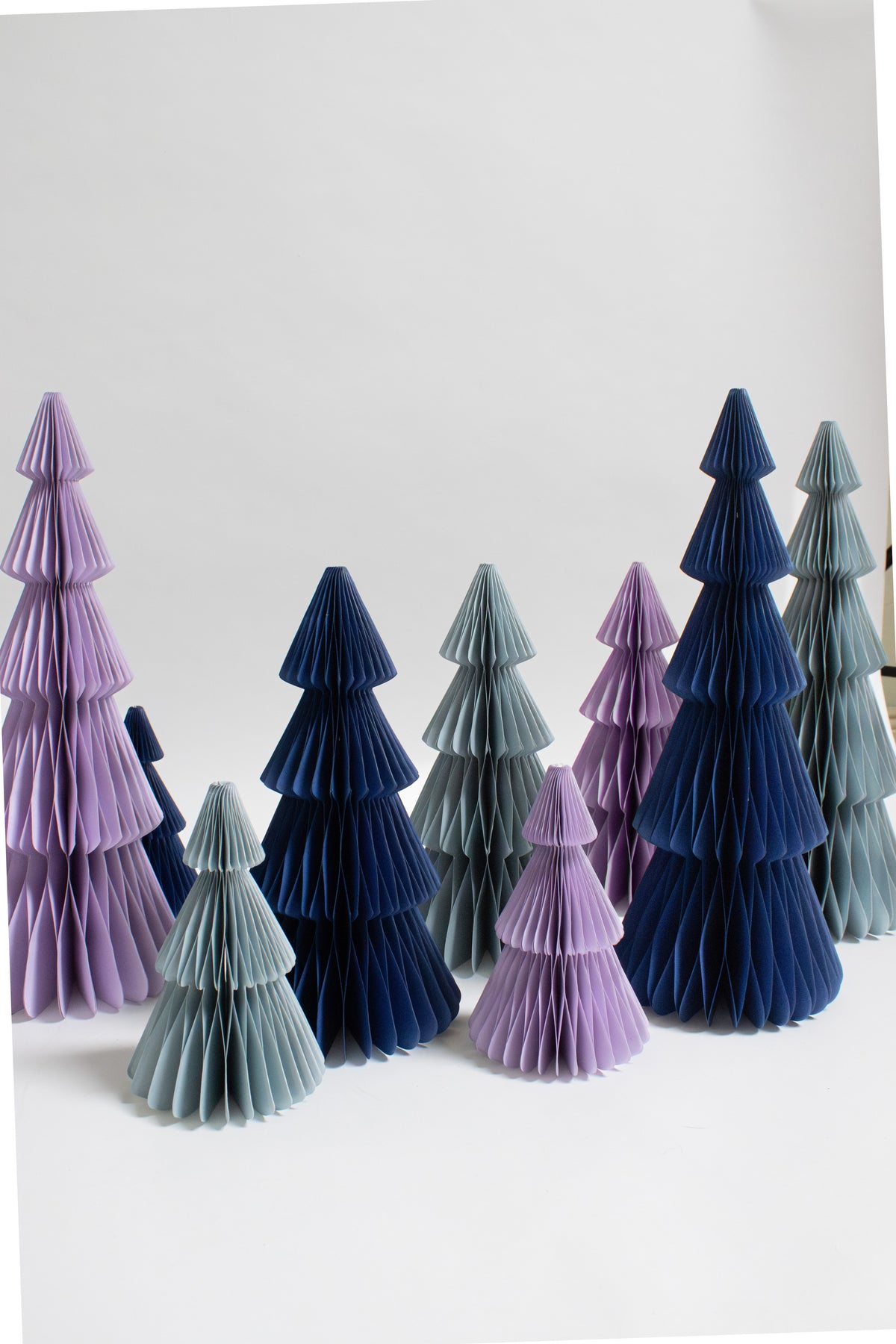 Papier-Weihnachtsbaum – Flieder, Hellblau & Mitternacht, 15 bis 35 cm
