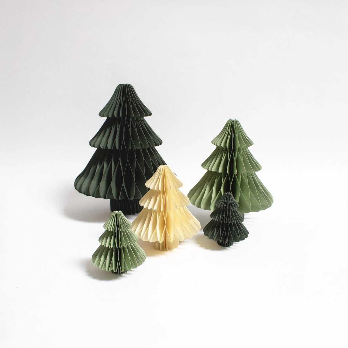 Papier-Weihnachtsbaum mit Stamm – 10 bis 35 cm