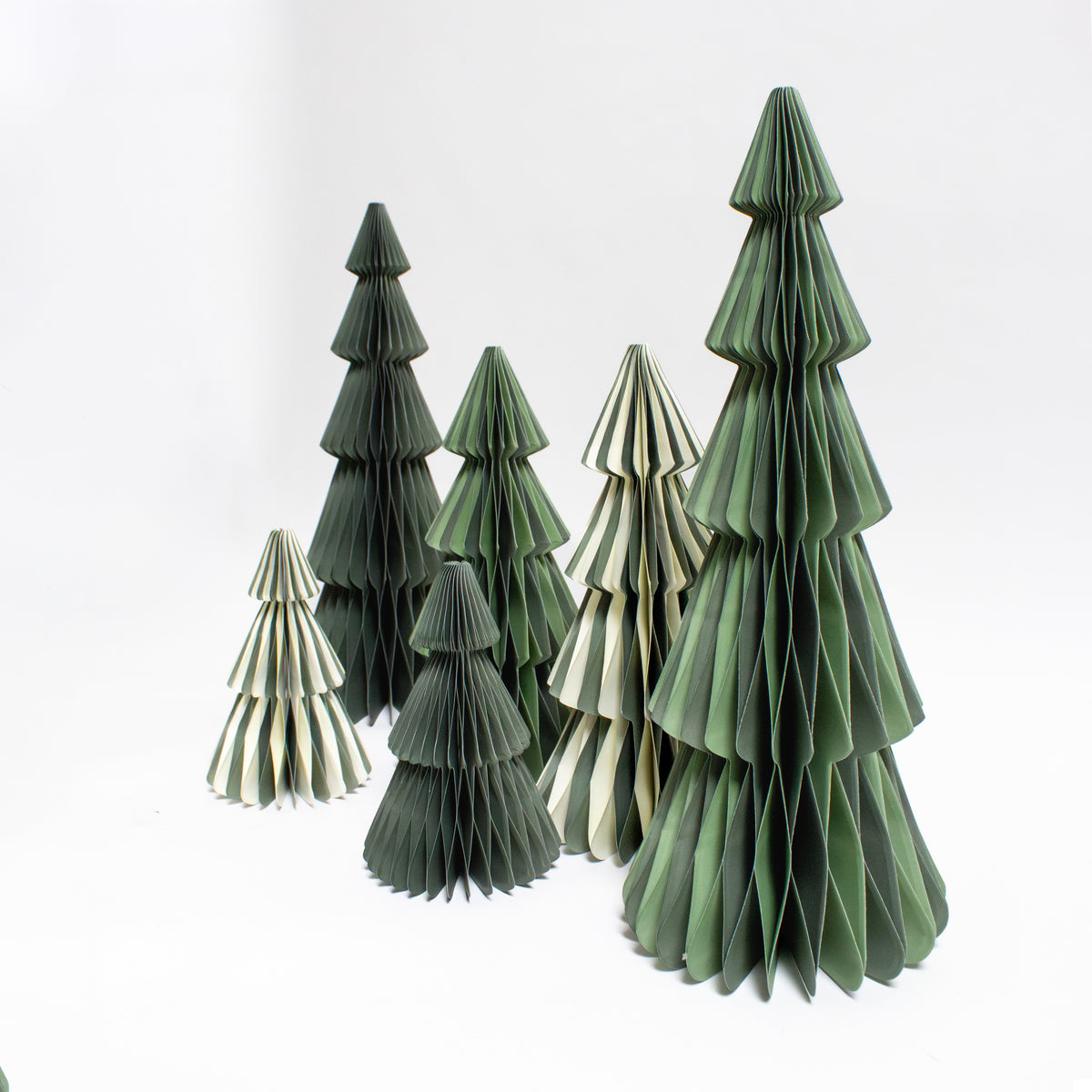 Papier-Weihnachtsbaum zweifarbig Grün – 15 bis 35 cm